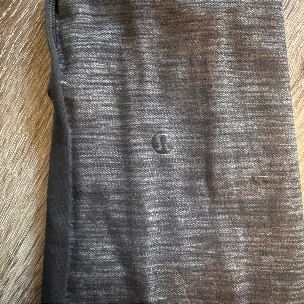 Lululemon flare leggings black with grey - Picture 3 of 5